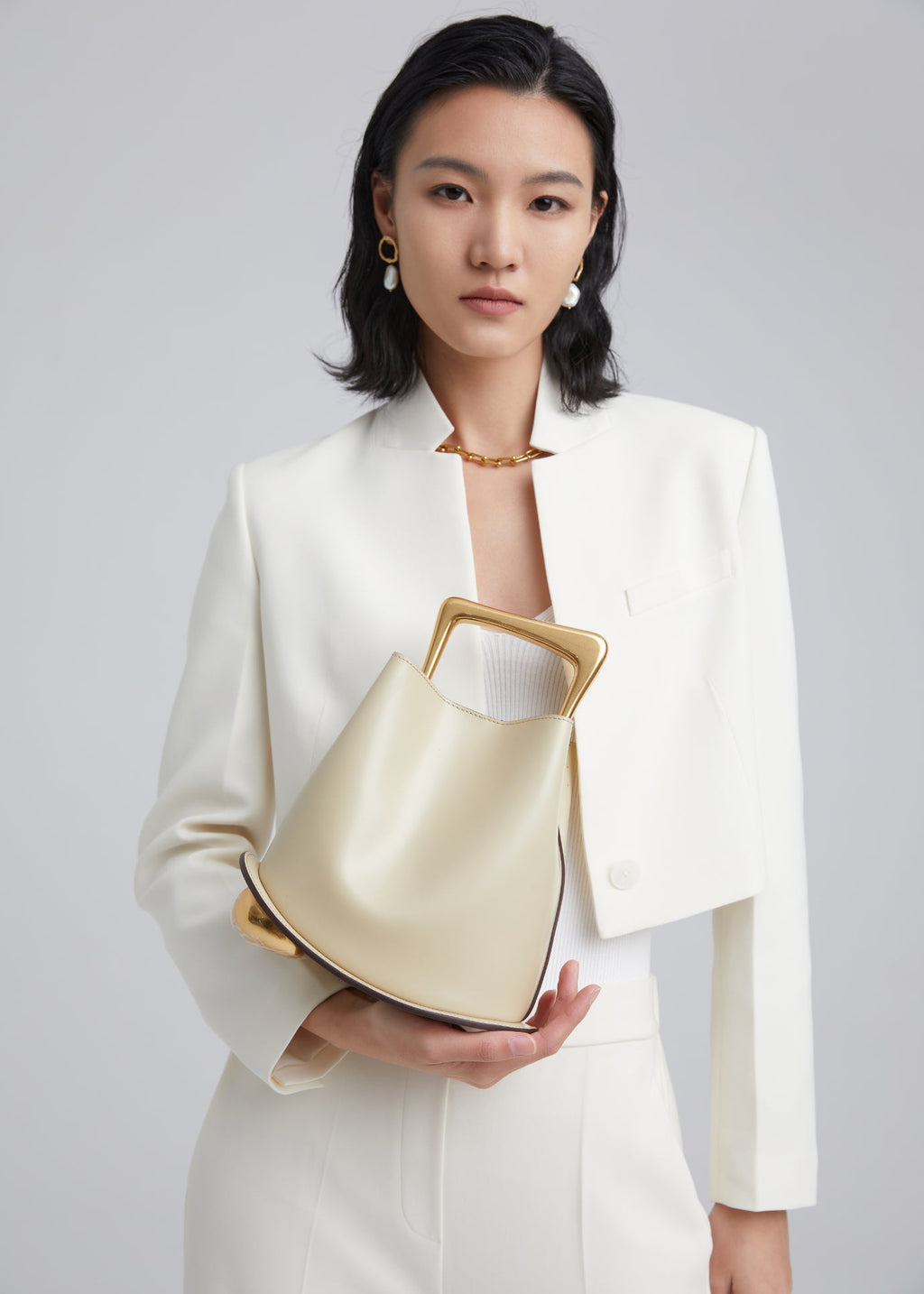 The Quirky Lab Bucket Bag-Playful