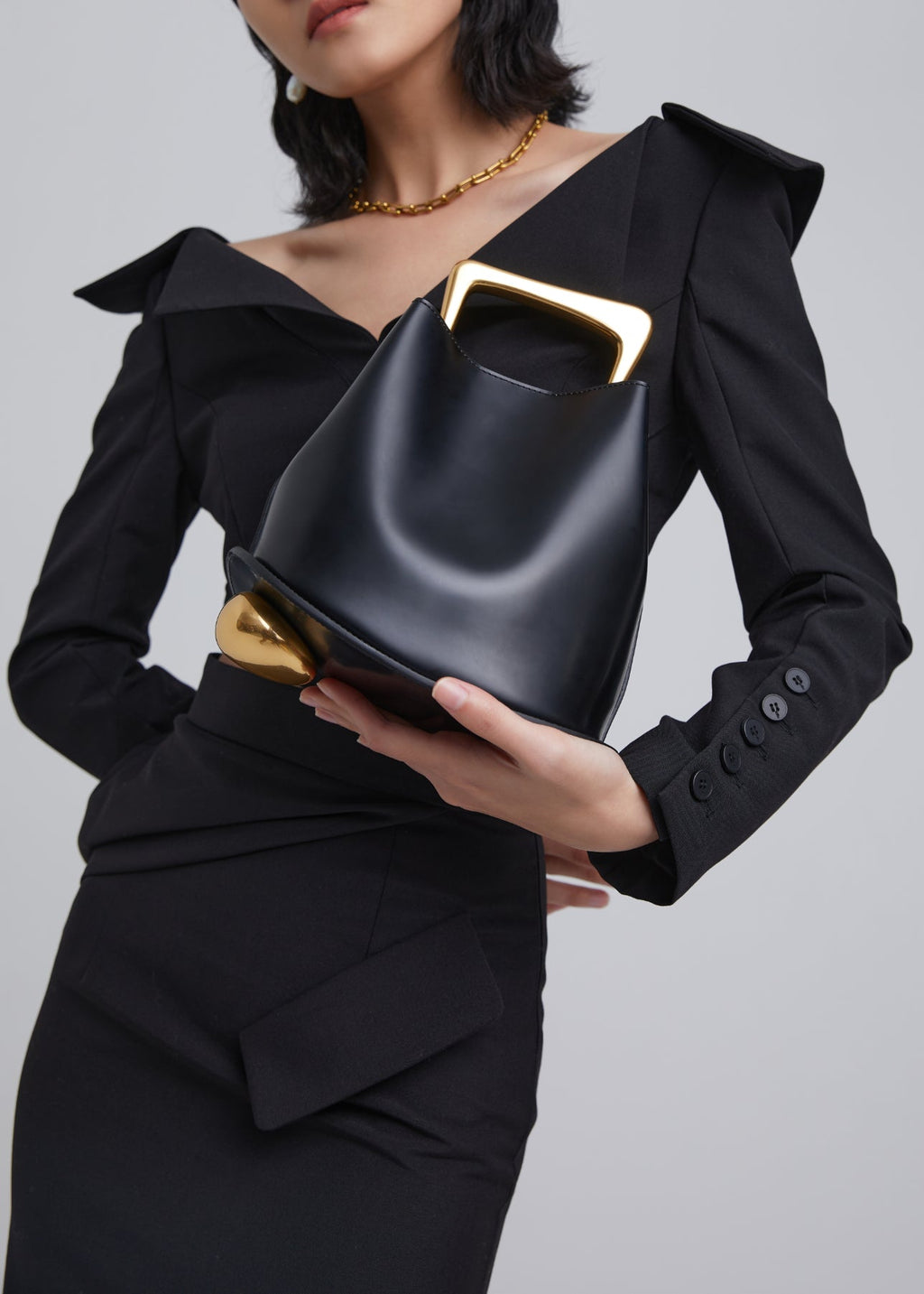 The Quirky Lab Bucket Bag-Playful