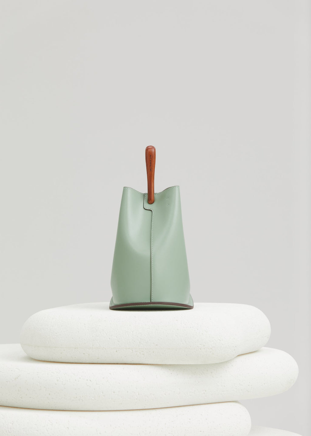 The Quirky Lab Bucket Bag-Playful