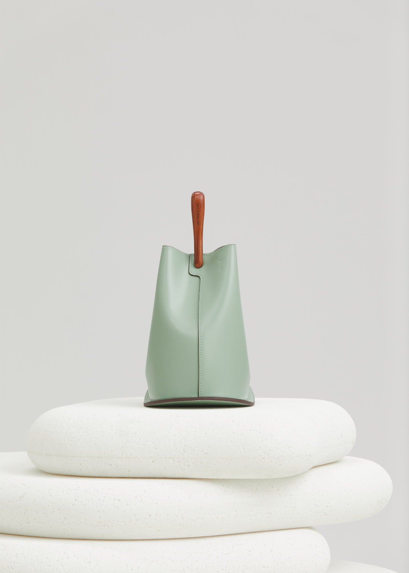 The Quirky Lab Bucket Bag-Playful