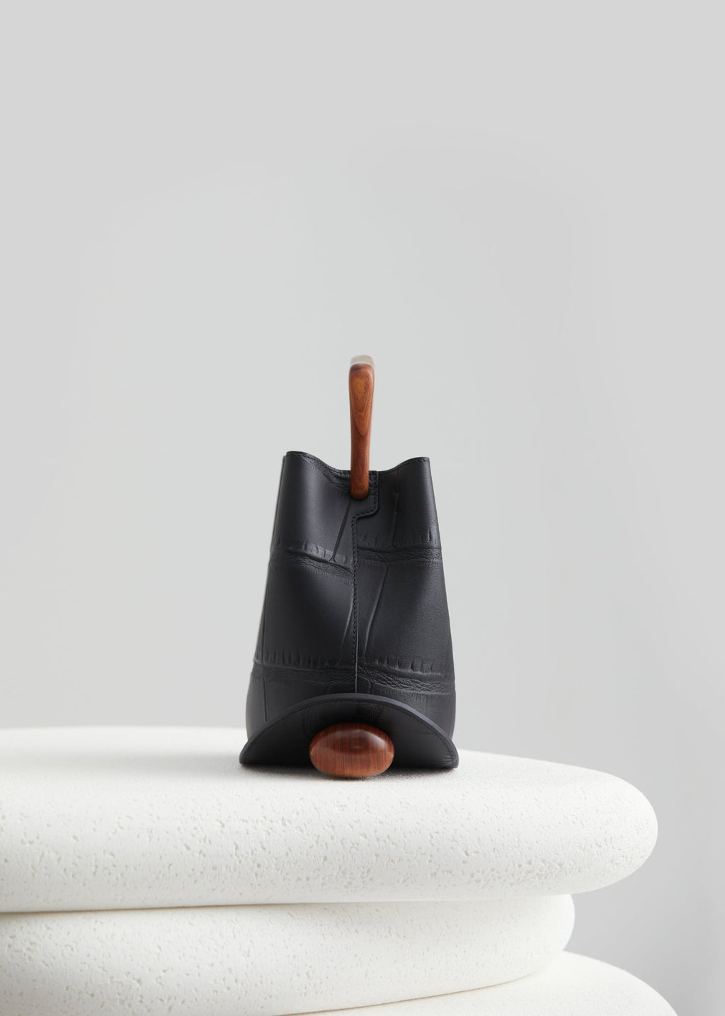 The Quirky Lab Bucket Bag-Playful