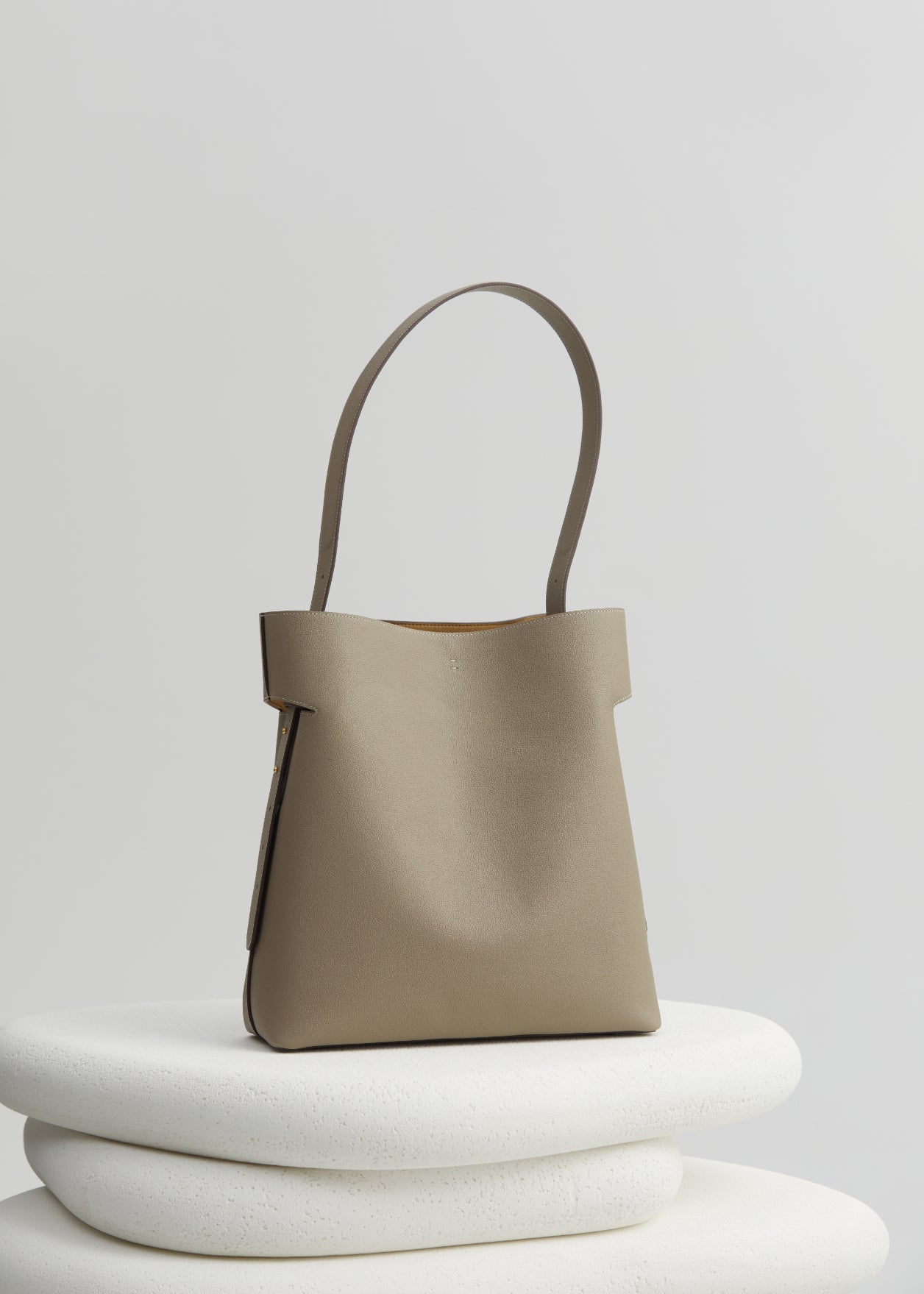"Qingjin" Series Large Shoulder Bag