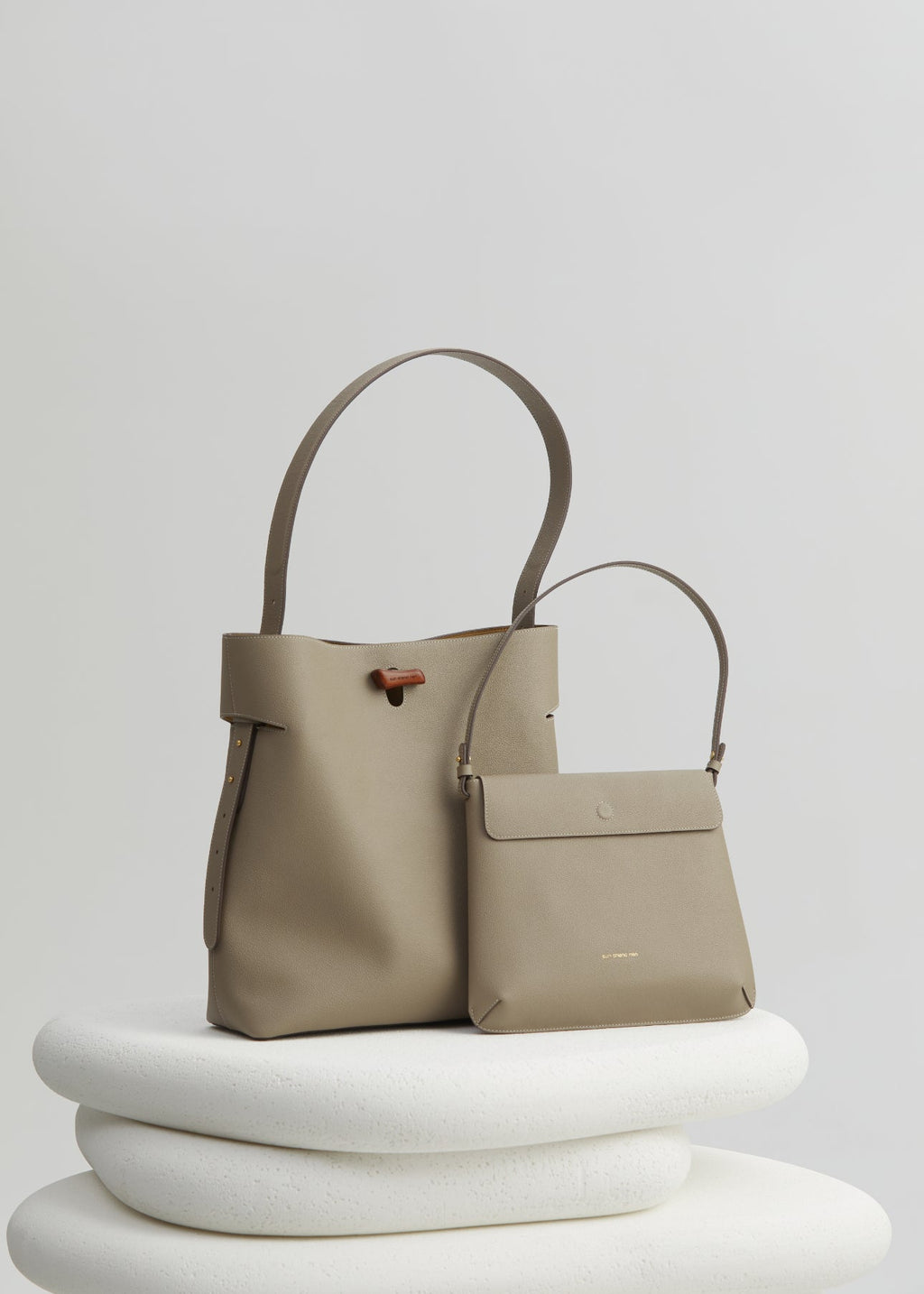 "Qingjin" Series Large Shoulder Bag