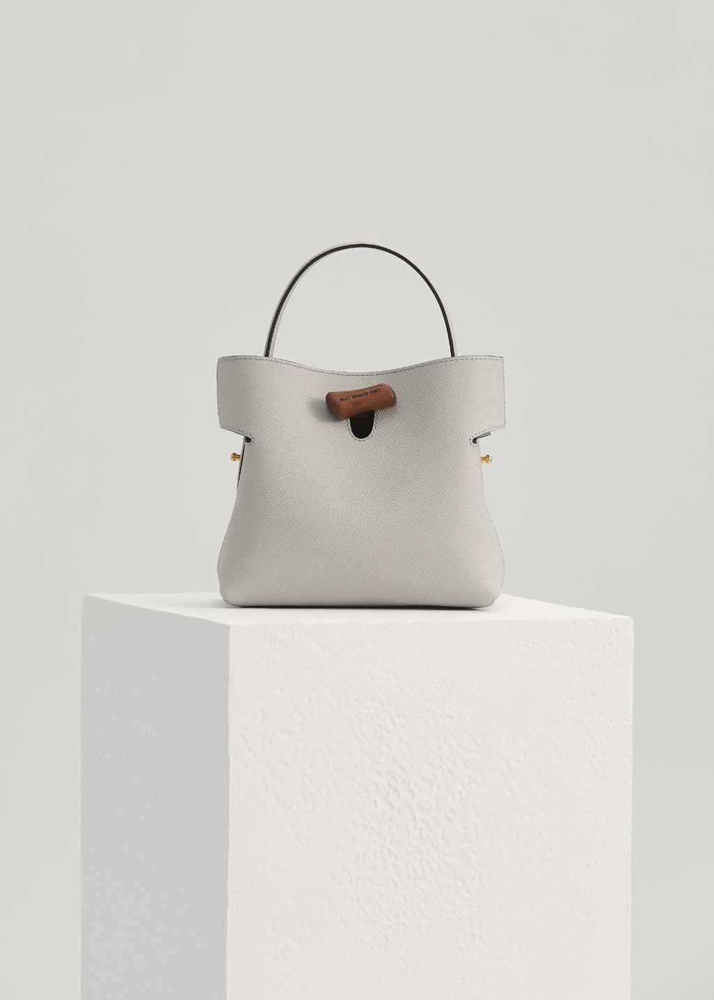 "Qingyi" Series Pearl Gray Tote Bag