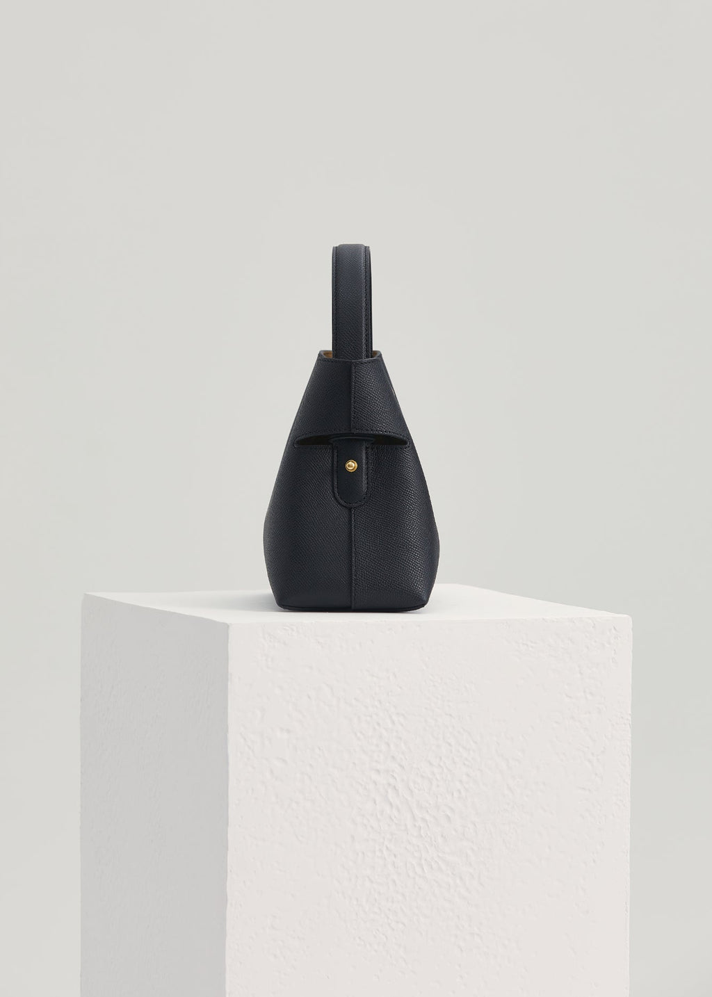 "Qingyi" Series Black Tote Bag