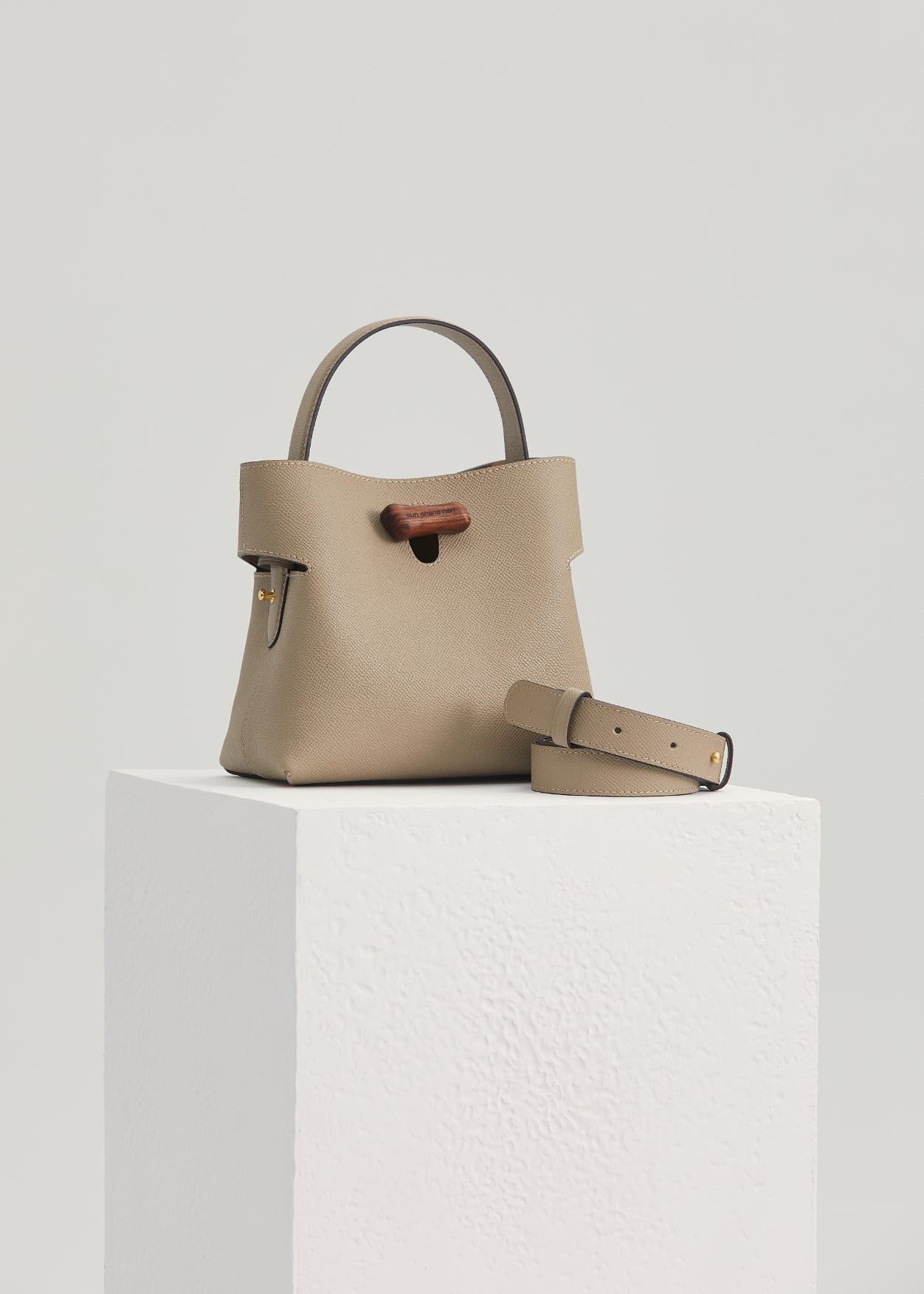 "Qingyi" Series Khaki Tote Bag