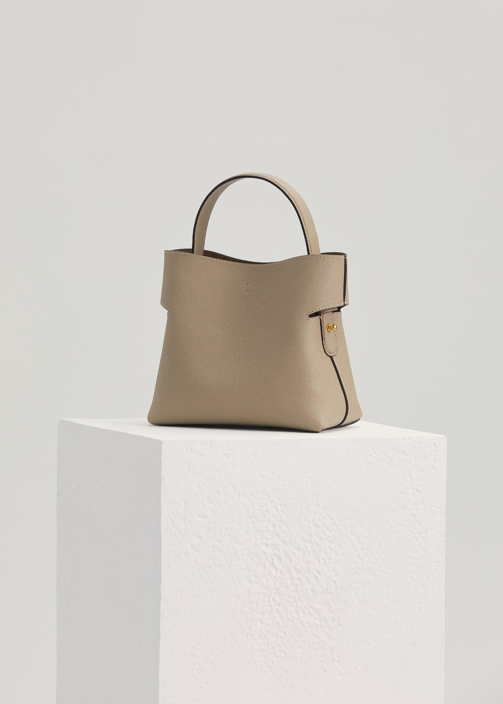"Qingyi" Series Khaki Tote Bag