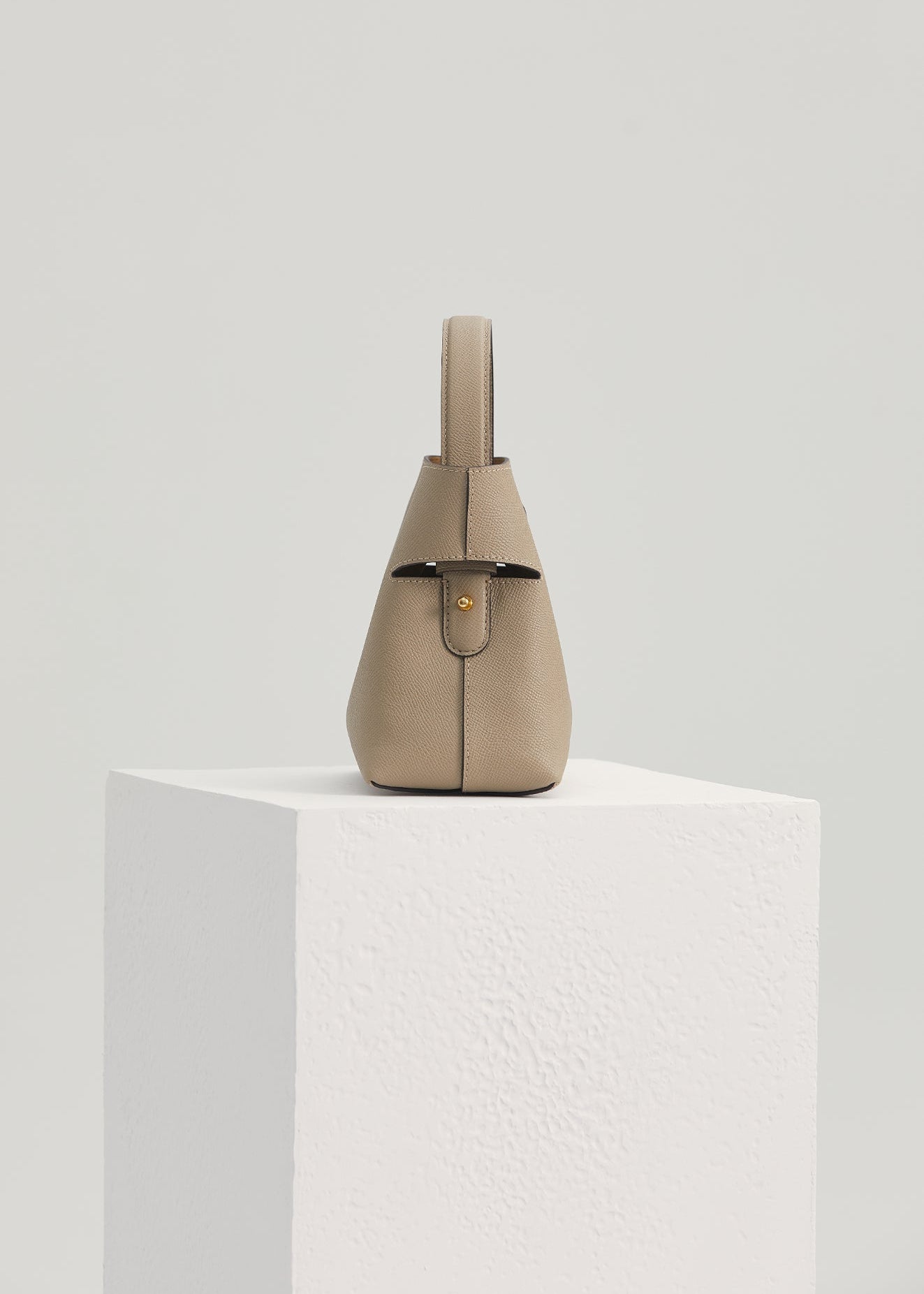 "Qingyi" Series Khaki Tote Bag