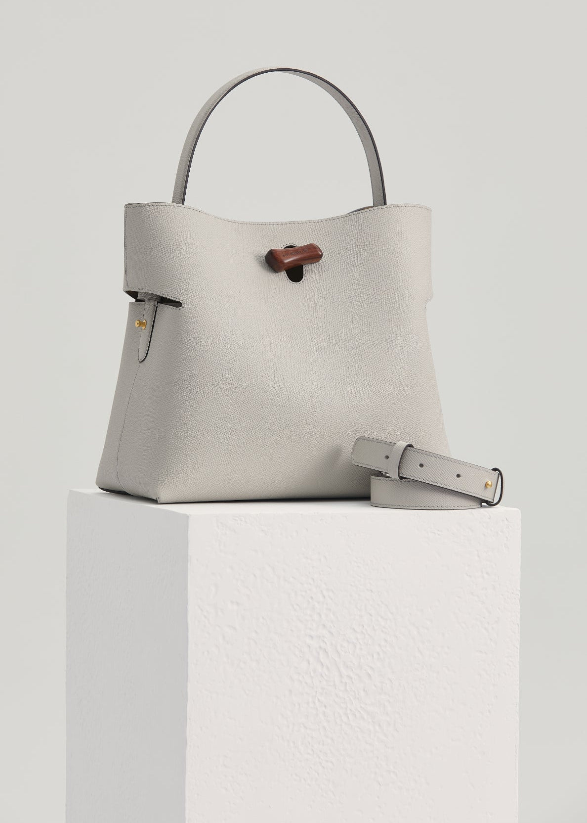 "Qingyi" Series Pearl Gray Tote Bag