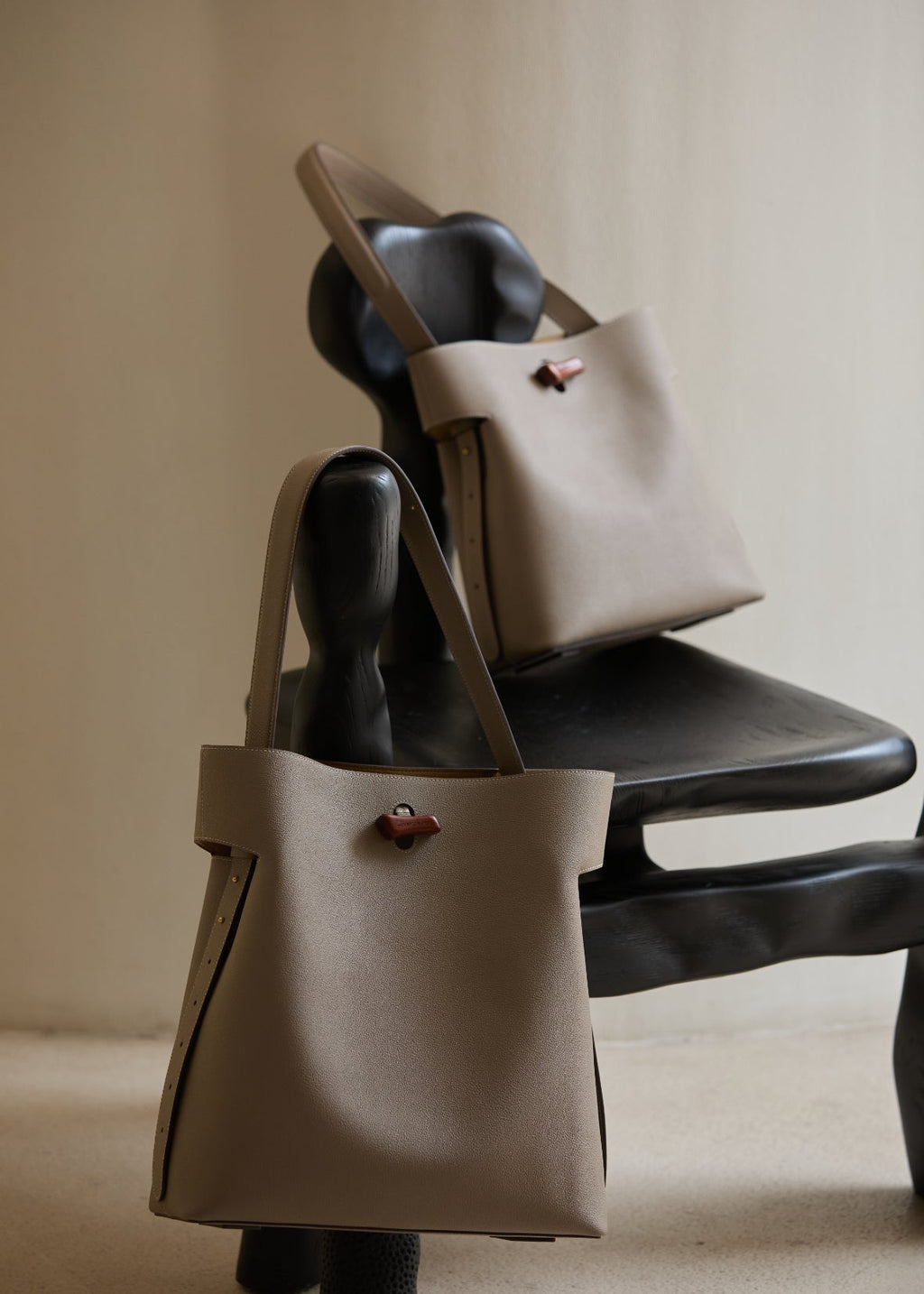 "Qingjin" Series Large Shoulder Bag