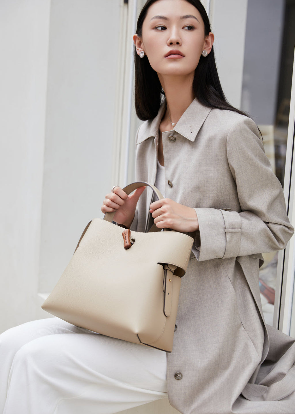 "Qingyi" Series Khaki Tote Bag