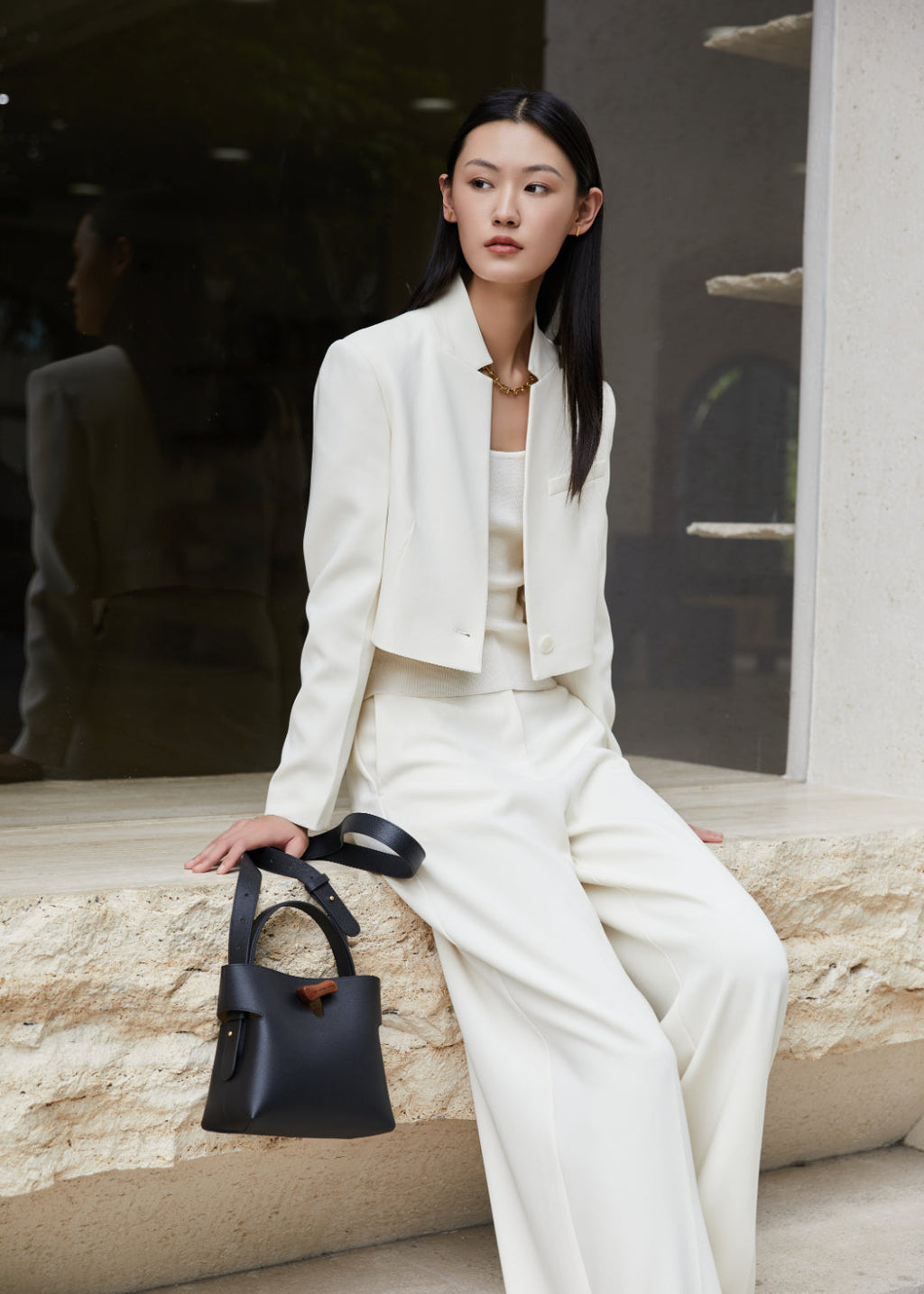 "Qingyi" Series Black Tote Bag
