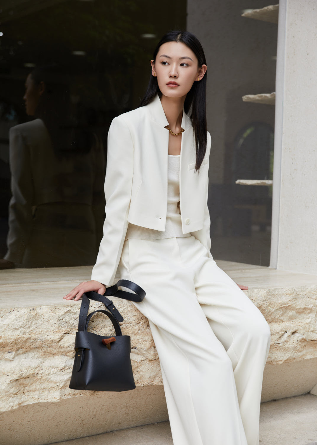 "Qingyi" Series Black Tote Bag