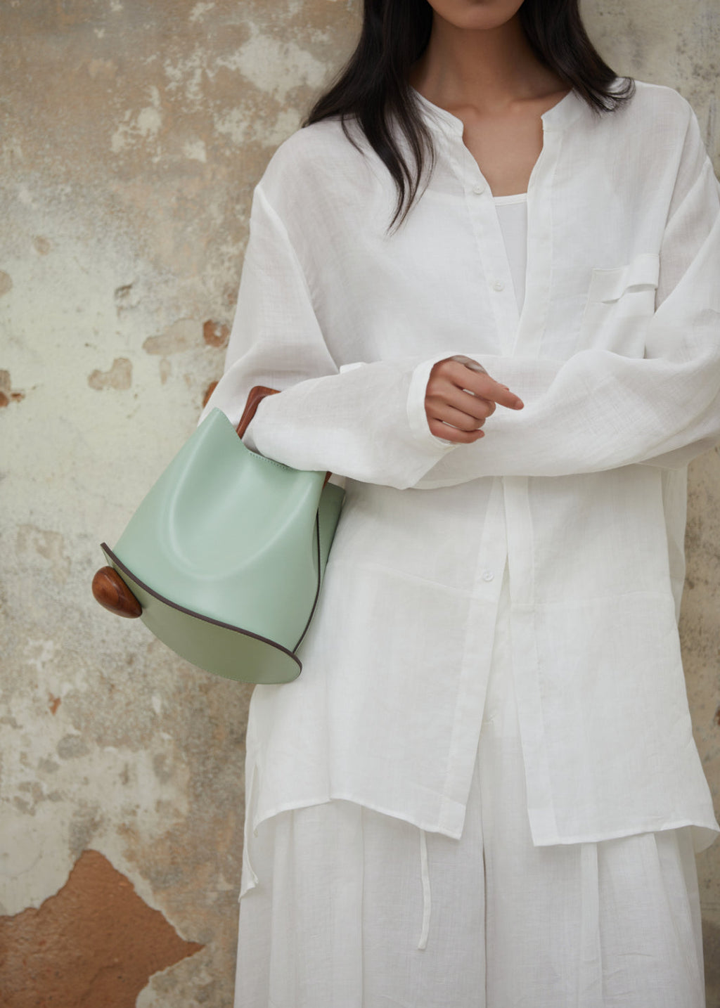The Quirky Lab Bucket Bag-Playful