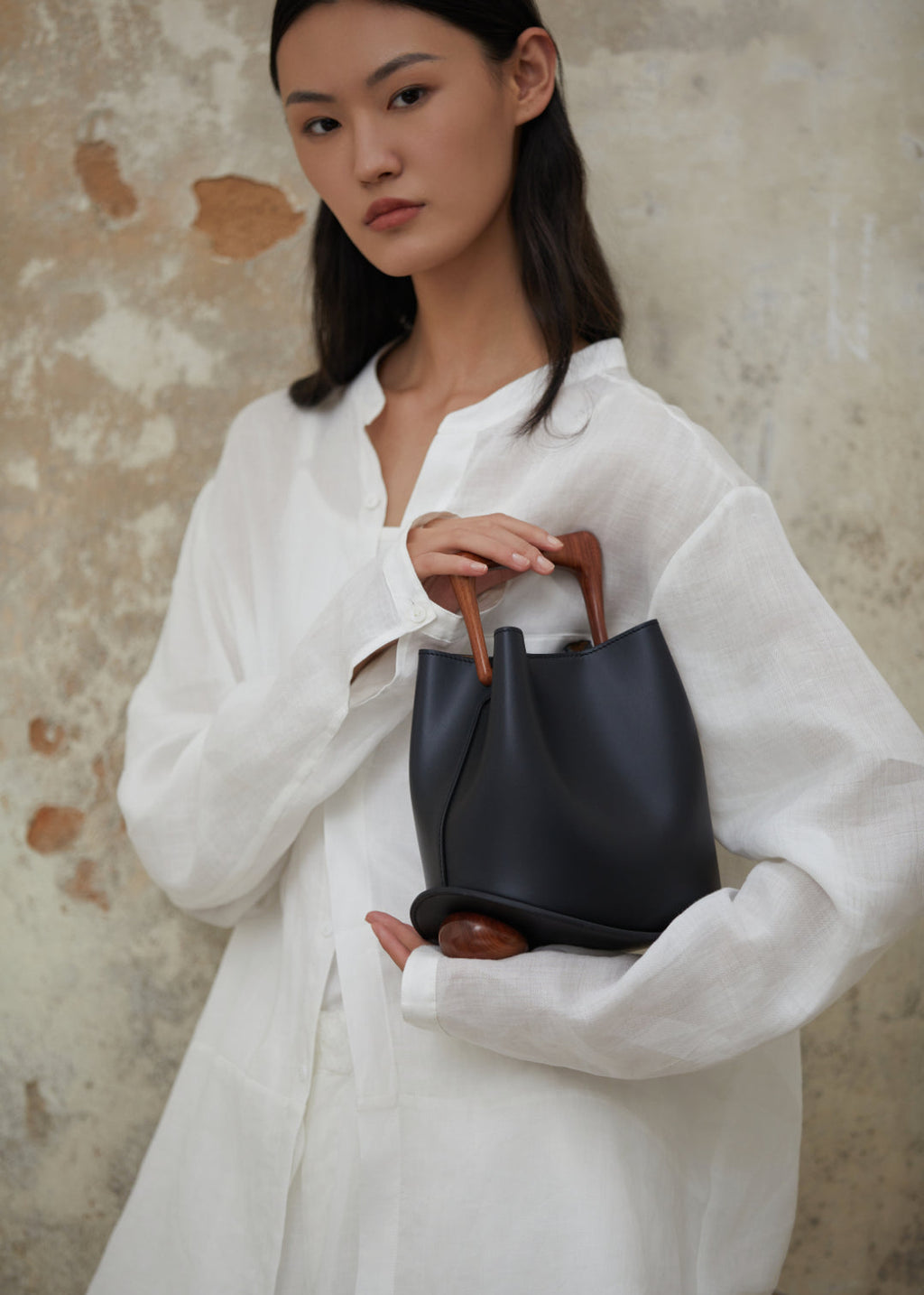 The Quirky Lab Bucket Bag-Playful