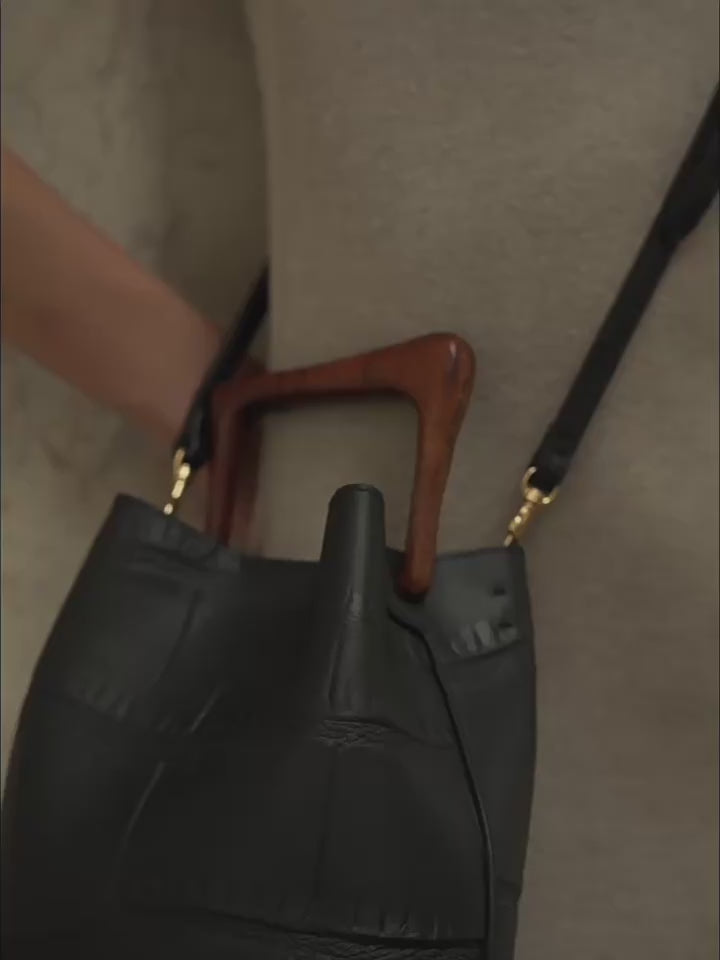 The Quirky Lab Bucket Bag-Playful