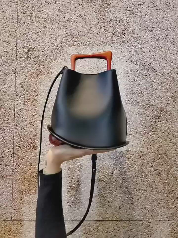 The Quirky Lab Bucket Bag-Playful